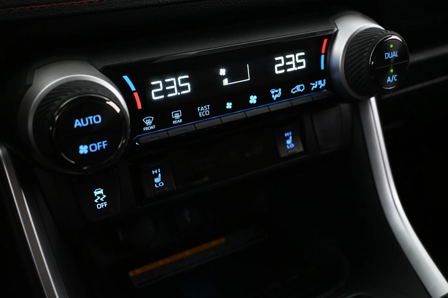 Car Image - 1aH4ihkZvkXC8HPcsHGXjK