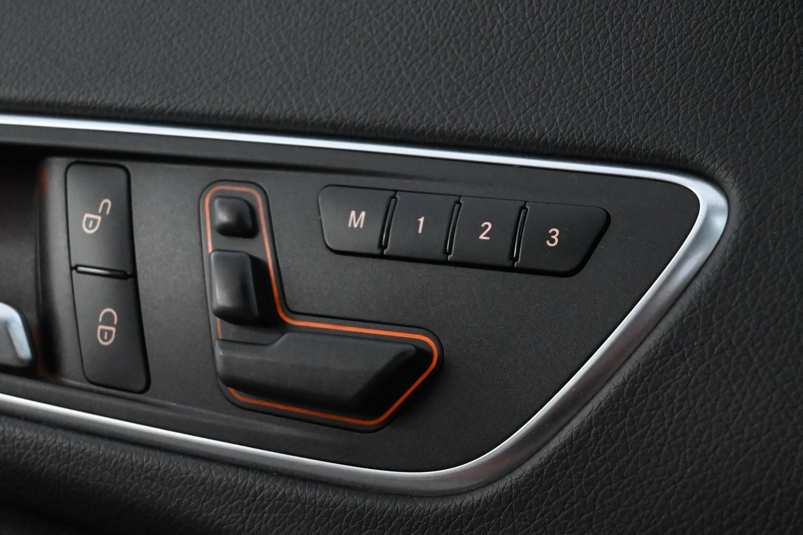 Car Image - 53VC5y9v5ghloNjKO8vSbp