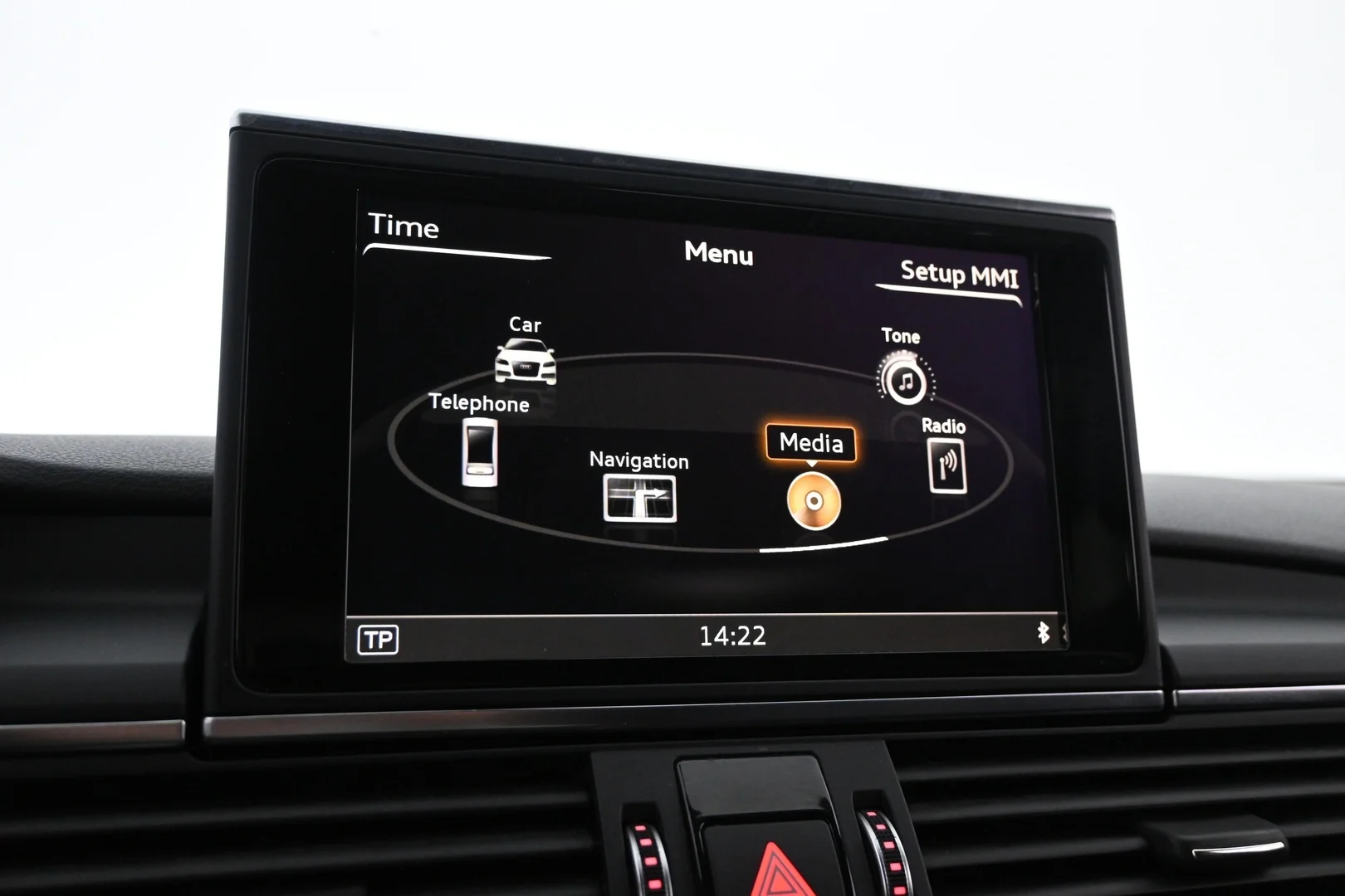Car Image - 4hCNQuaXnugBzlltK8wGor