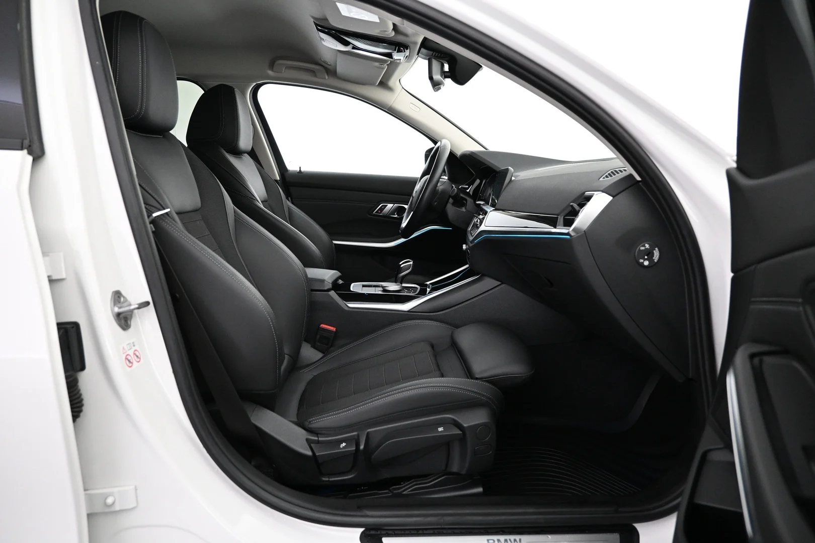 Car Image - 3TB3bJPO6R0RM9LDAHJ3RU