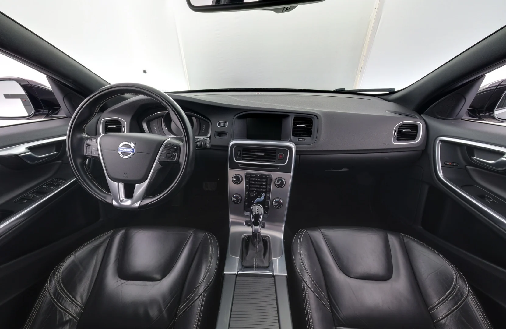Car Image - 19cXhSw1vjCHAAUw4OKyES