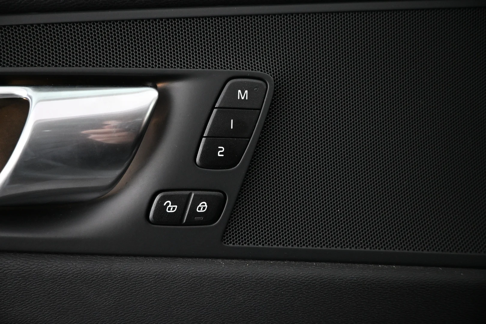 Car Image - 6ixKH6N9oy0PQZ8AIFQO8r