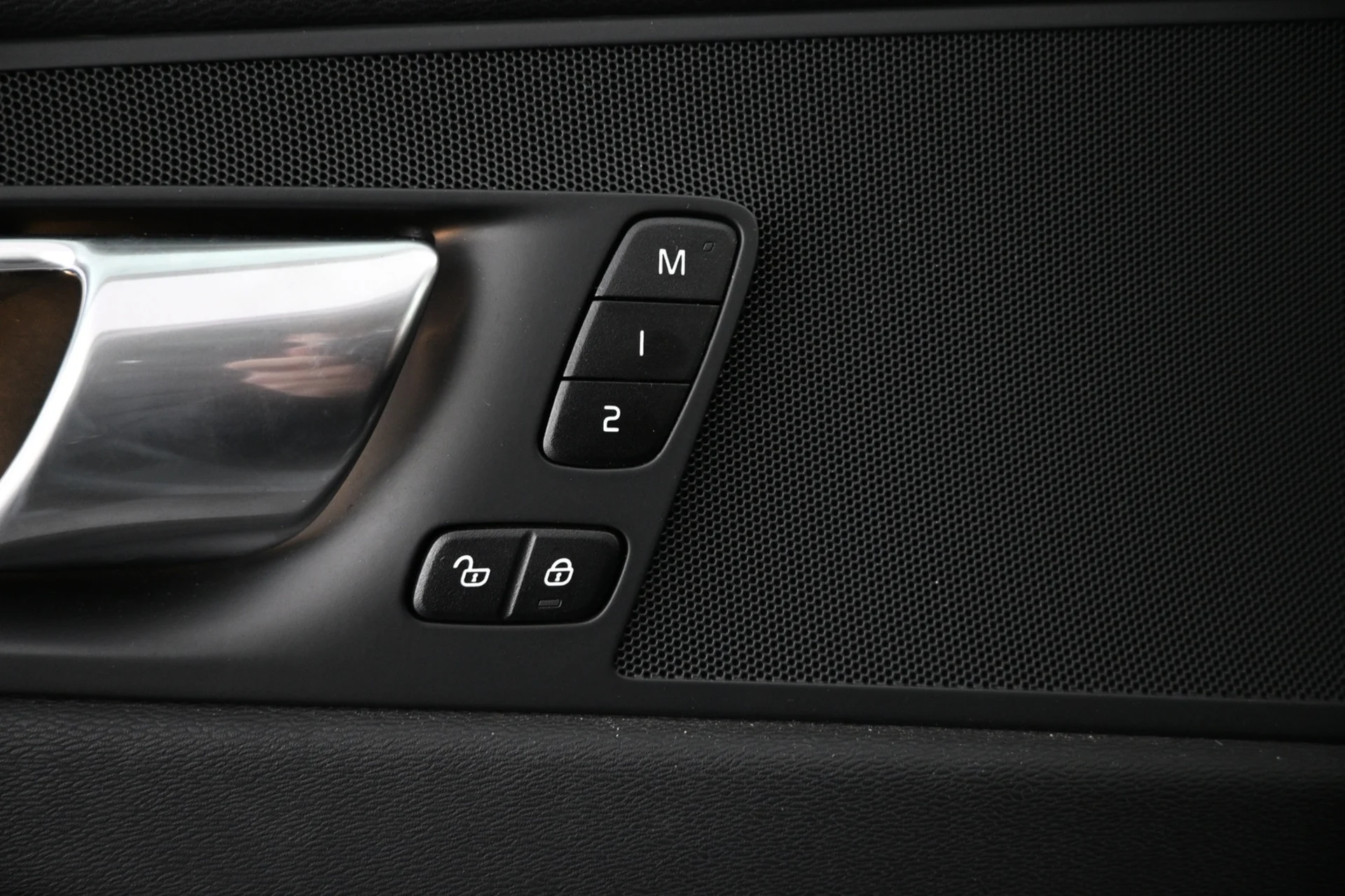 Car Image - 6ixKH6N9oy0PQZ8AIFQO8r