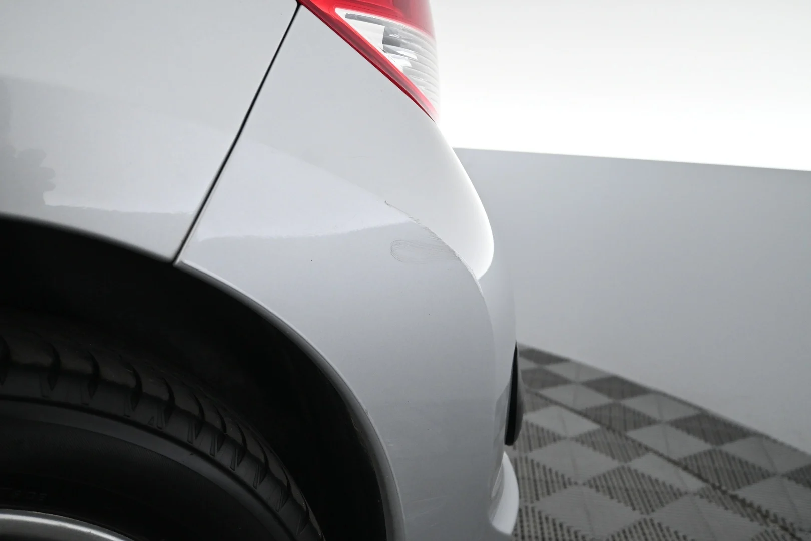 Car Image - 4YhIM3jfJrkYlq1GFWMejK