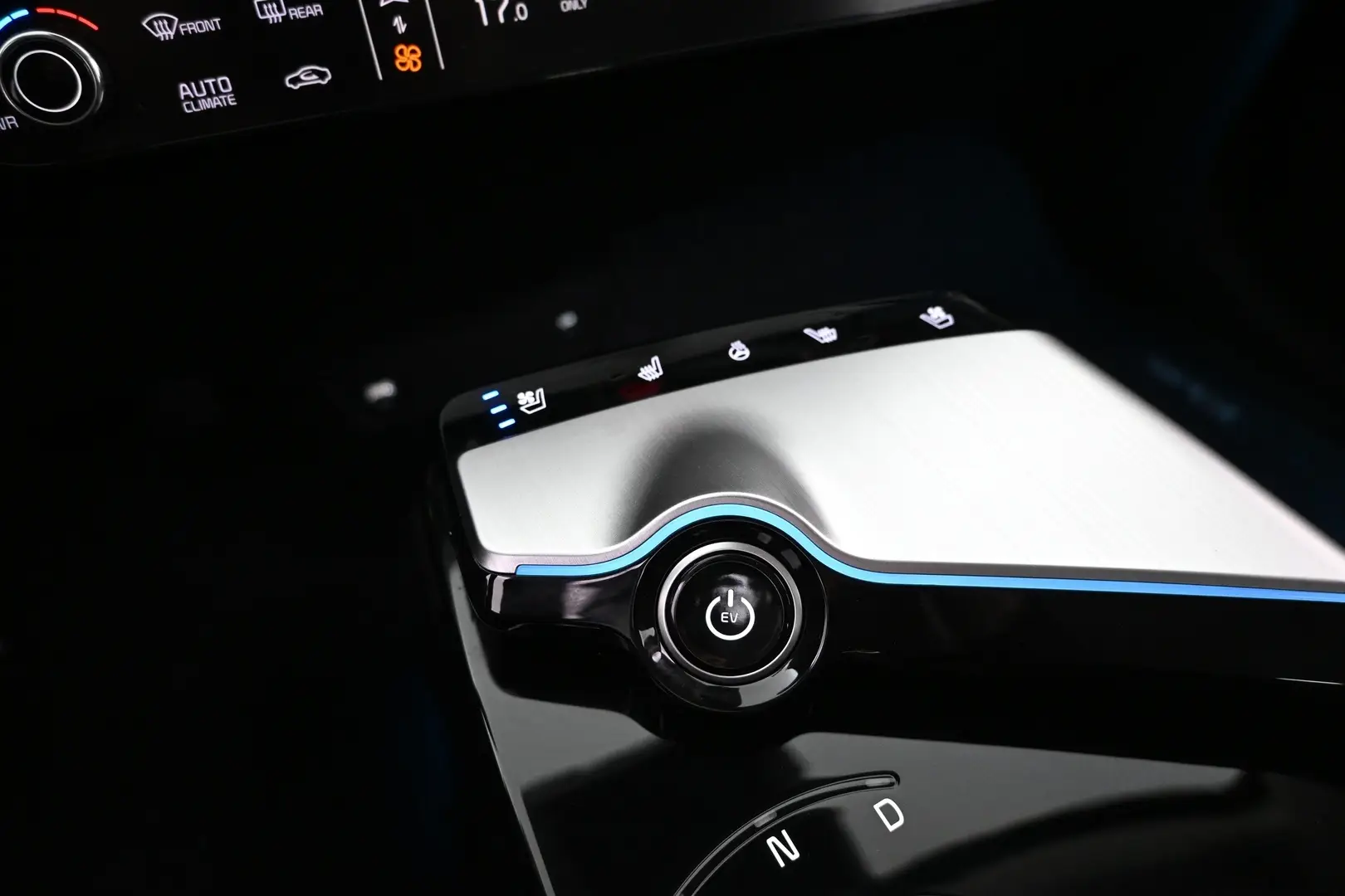 Car Image - 4m0LTFEIL3sjF5zyXNWbdy