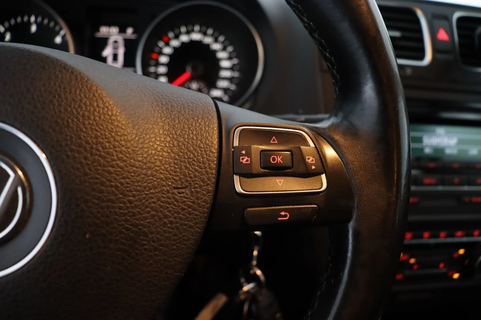 Car Image - 4VsxTXUMgxM9qDvtE1ubgl