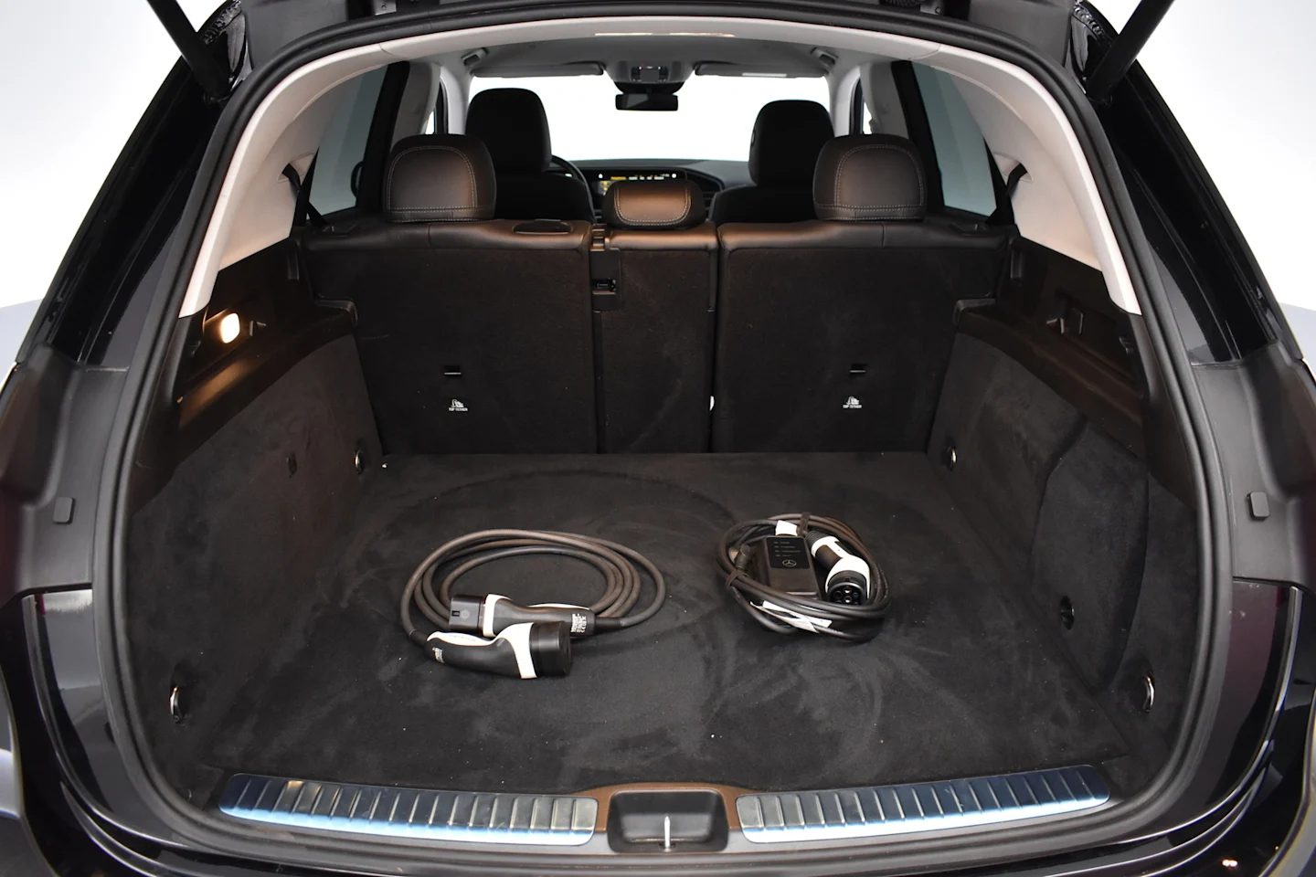 Car Image - 3yXzaTY9WhU3NcIvQtpD0T