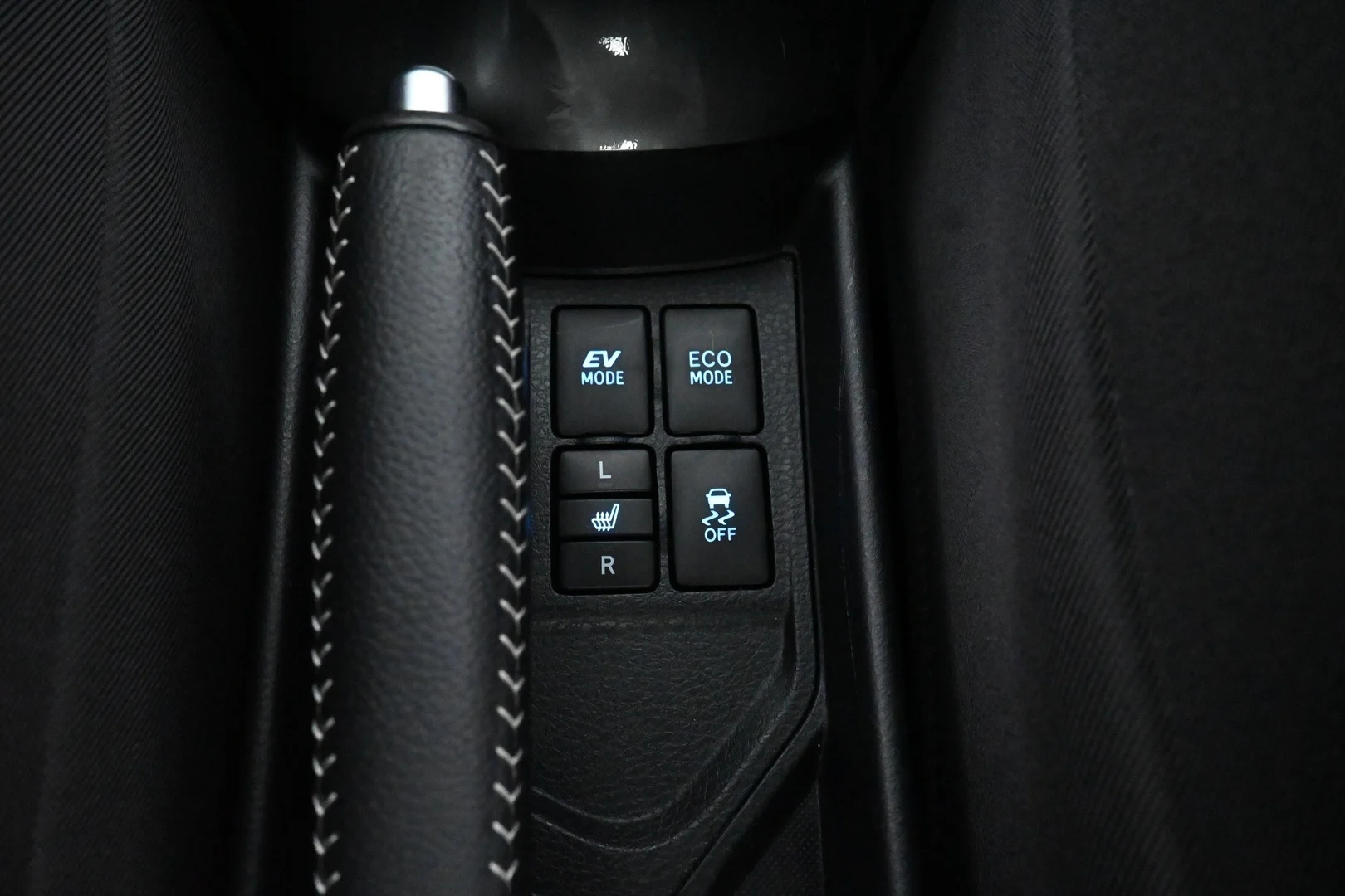Car Image - 7Hv9gjzARlqtzPF3TknKdc