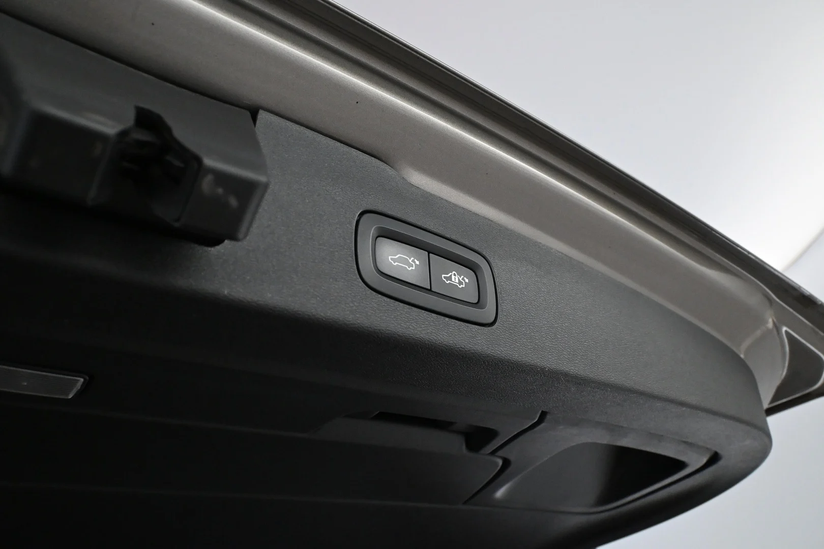 Car Image - 2p3vxSQ9pbt25Zf9tgDiny