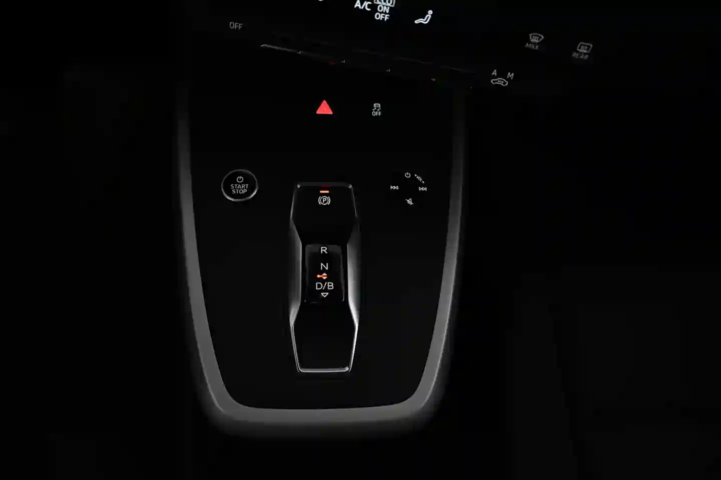 Car Image - 1lfbnyy9TjBaC5UTyFuyGm