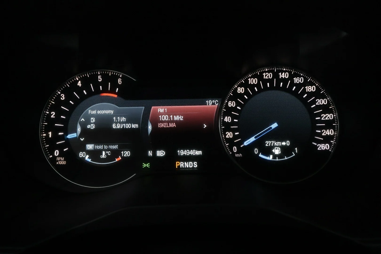 Car Image - 2AwOiBvQTB5dy0ki51KvKY