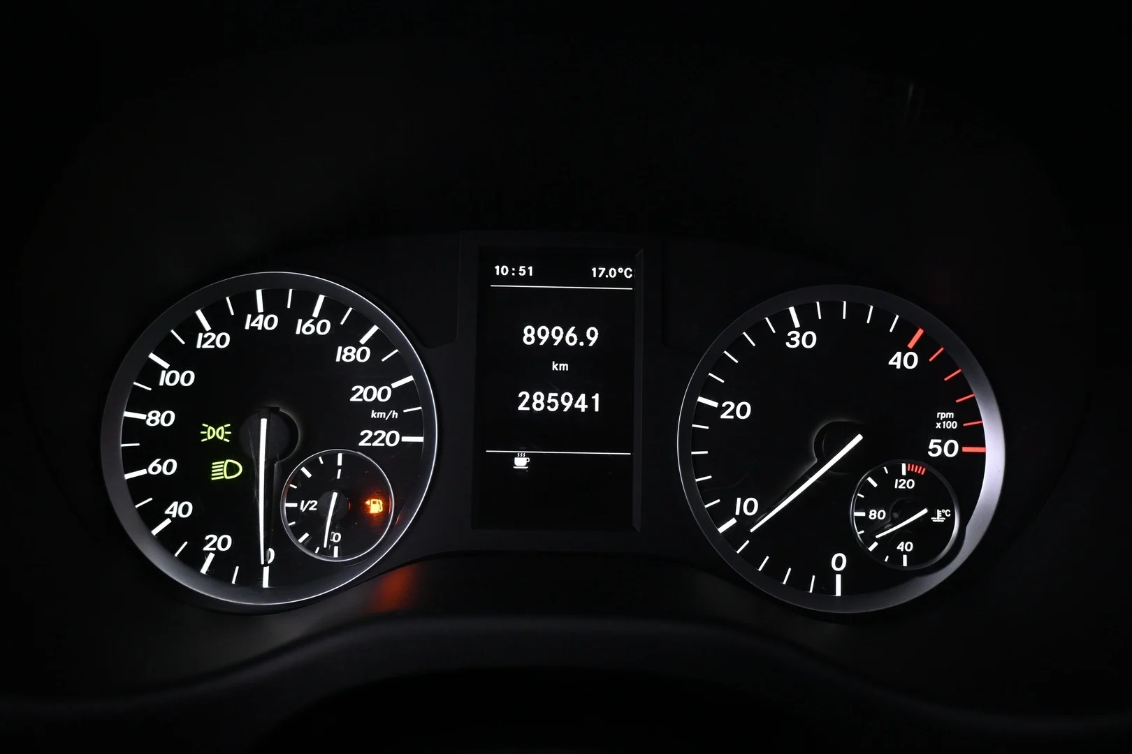 Car Image - 1hGqOhn4d4Bvr6nmbkgrod