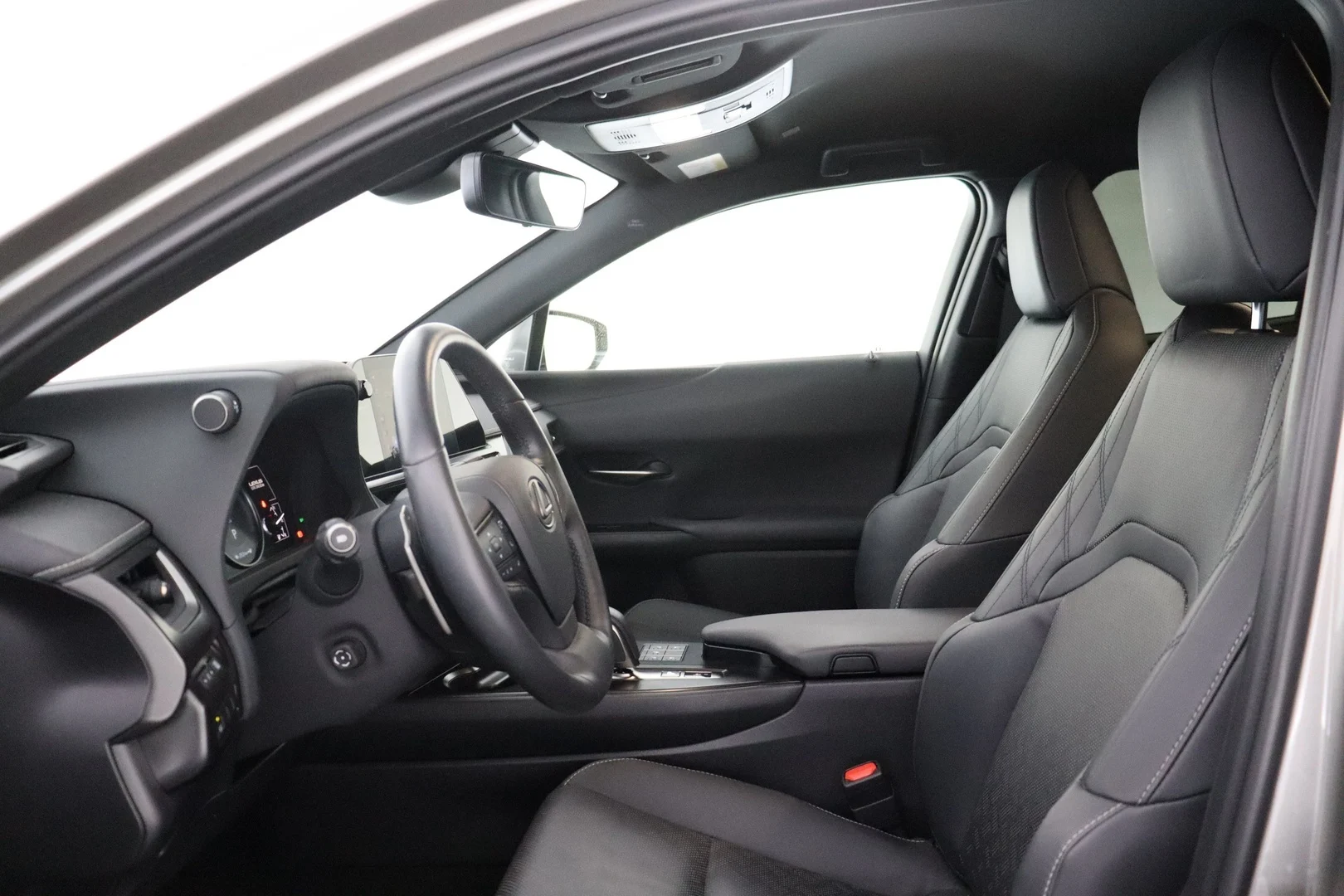 Car Image - jPOMap9bLWqIvMifdS2YI