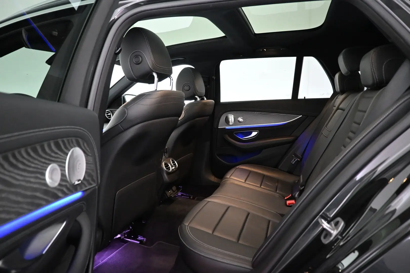 Car Image - 4CceUlSxhC6vLzOFDiMZWm