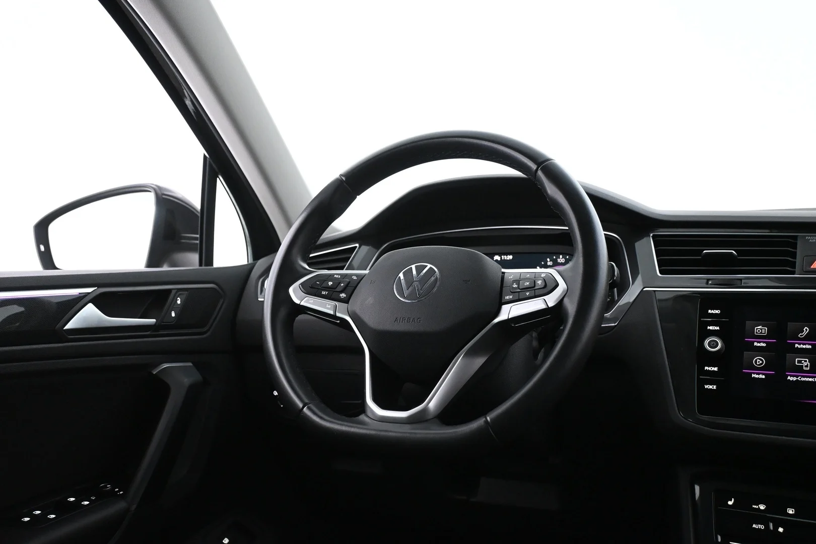 Car Image - 6HfWw7SBqkuv4D0w32uB49