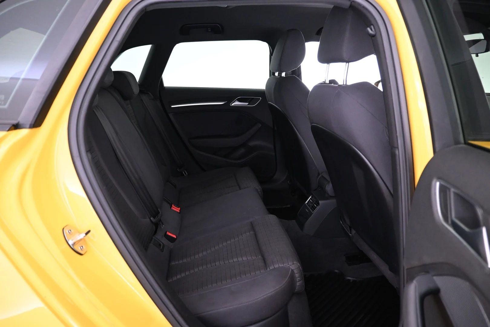 Car Image - UgwMkp91d8NHp1SpTRZaj