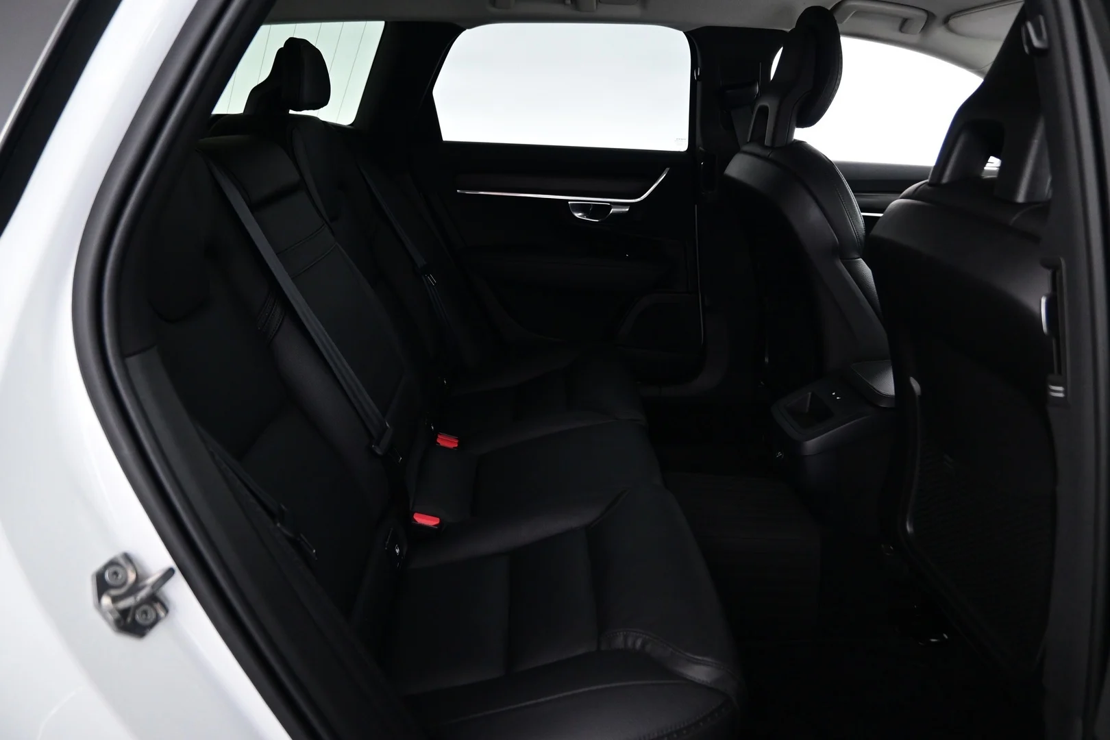 Car Image - 5u6bJp6yb1pSg3GJ7jORlc