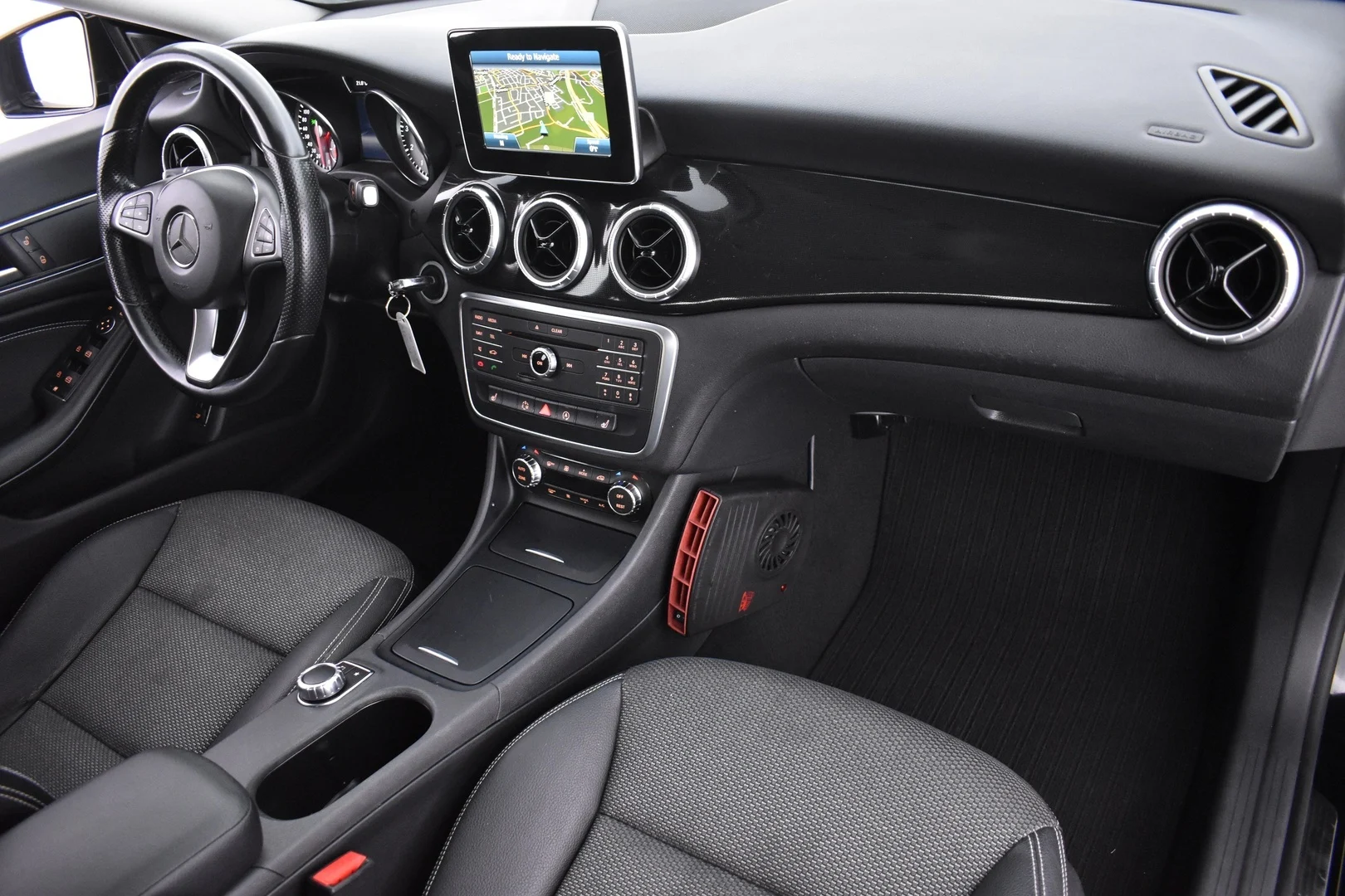 Car Image - 3rD07PH4m9lbEcNSLr8gS0