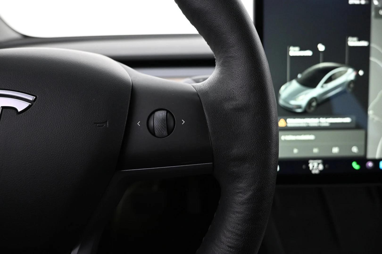 Car Image - 5mtF6IhTFhcKiG6rx52i4B