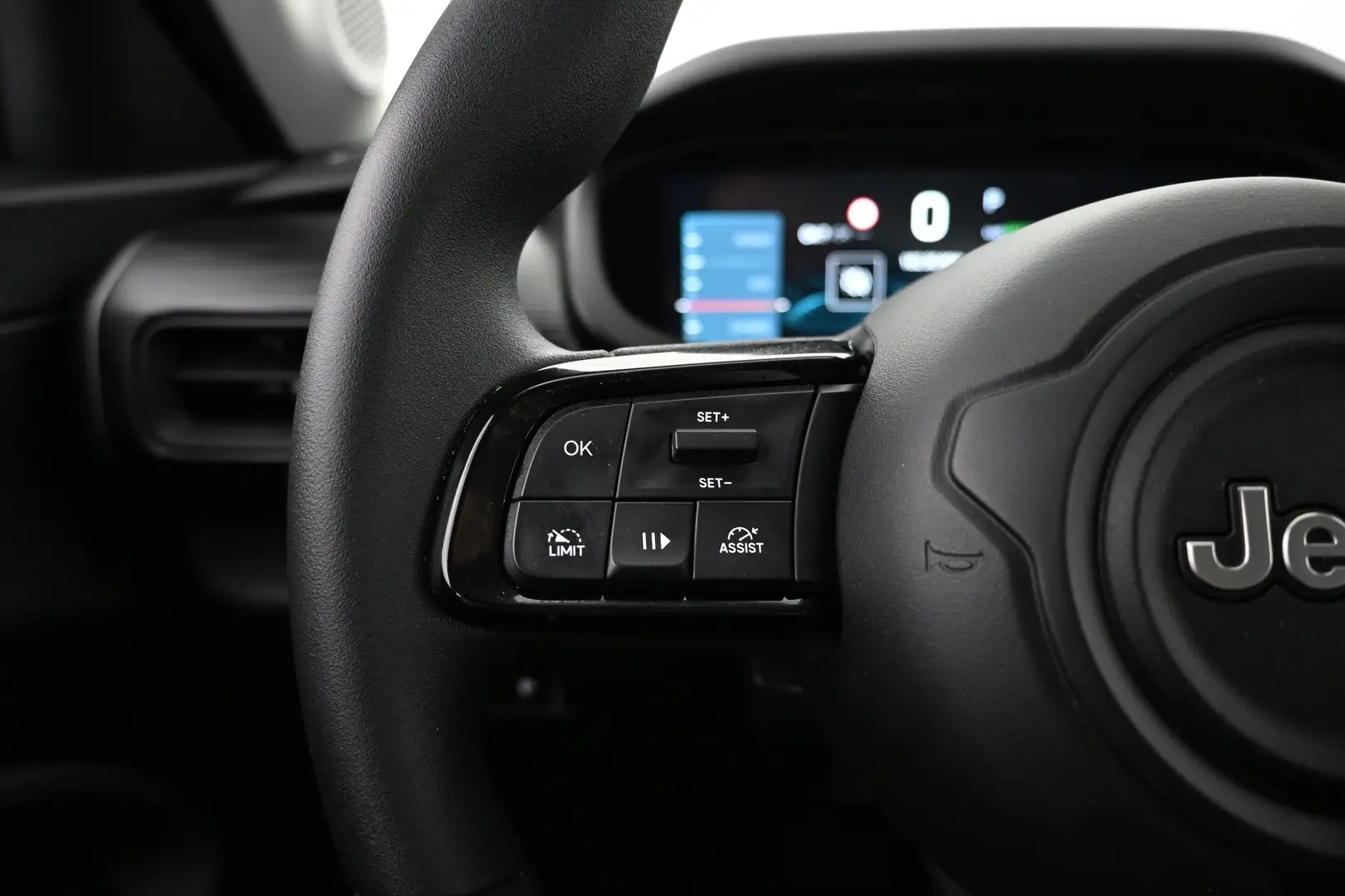 Car Image - 6ydmQxE76pGm04yaGXGzhy
