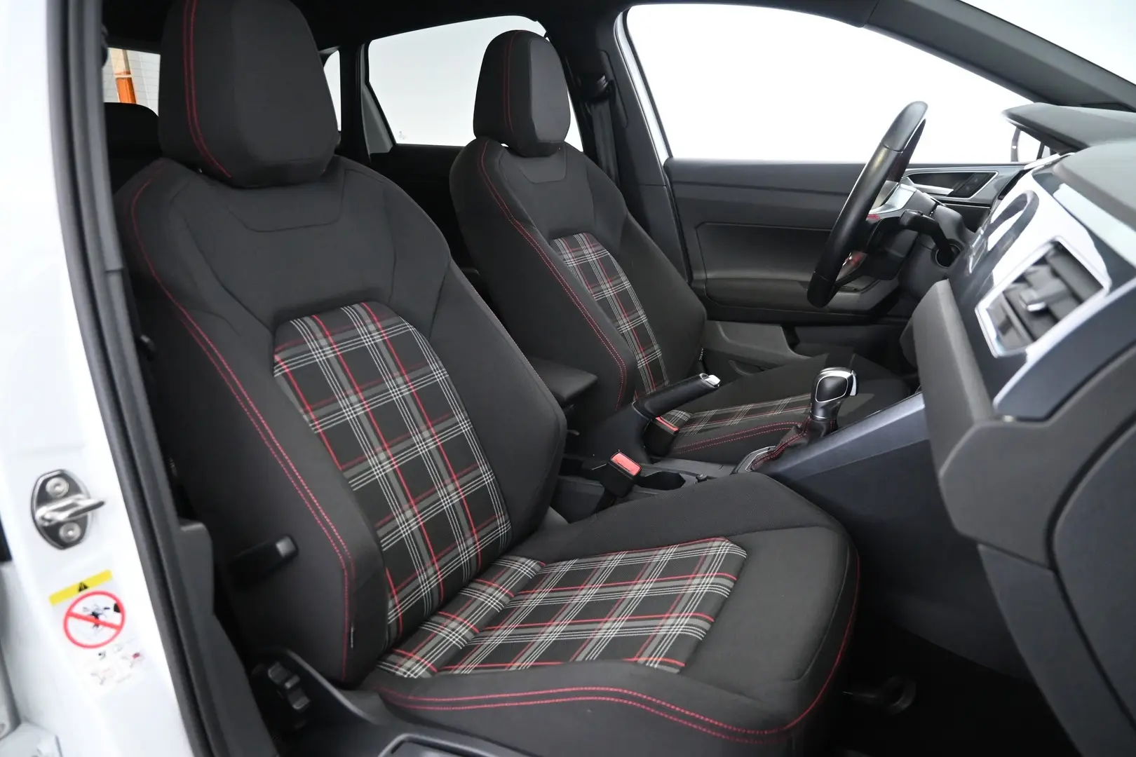 Car Image - itOJBVEMJO6Epiljjh3bK