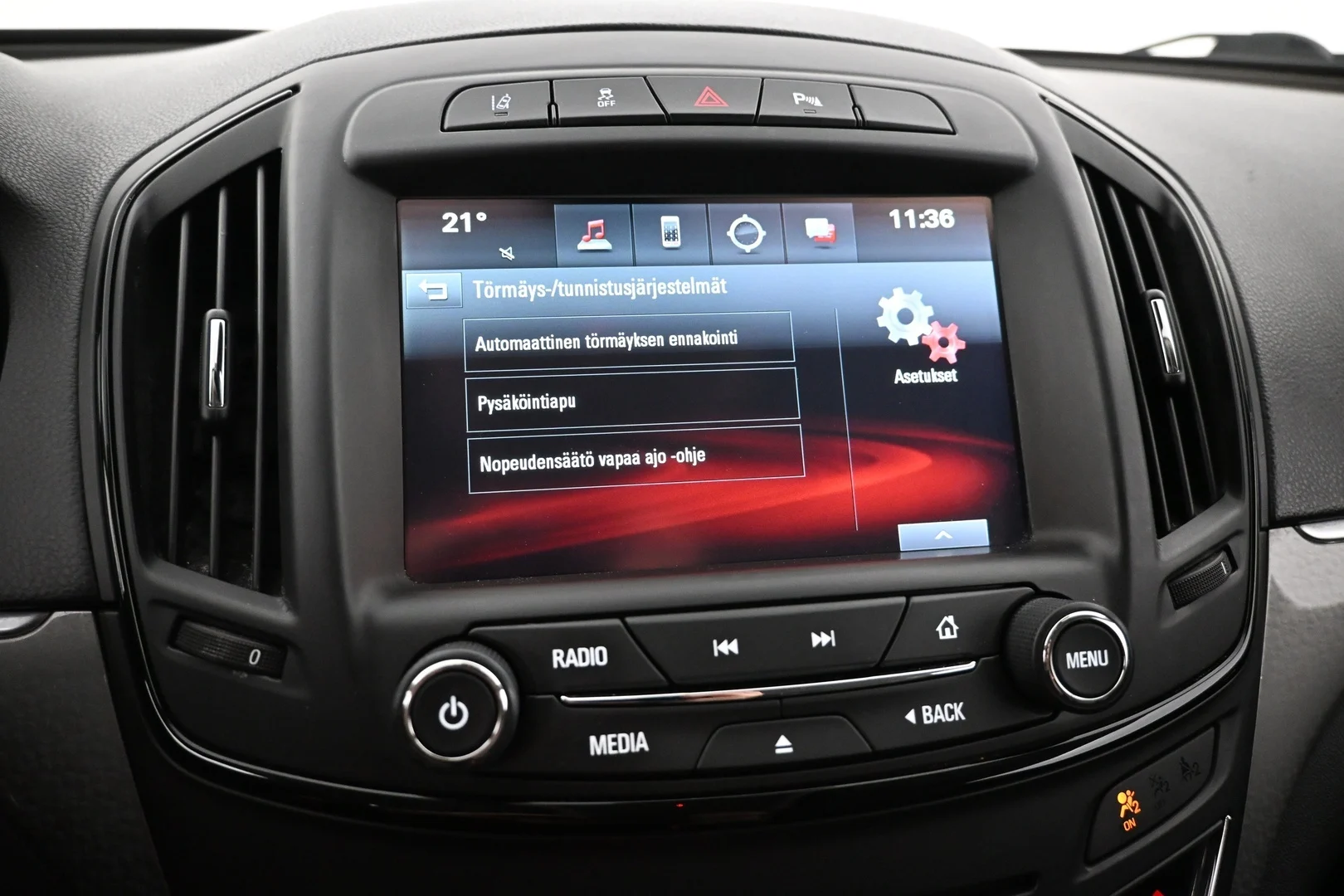 Car Image - 6S8j7M0x1dLI0mzFvOuHyu