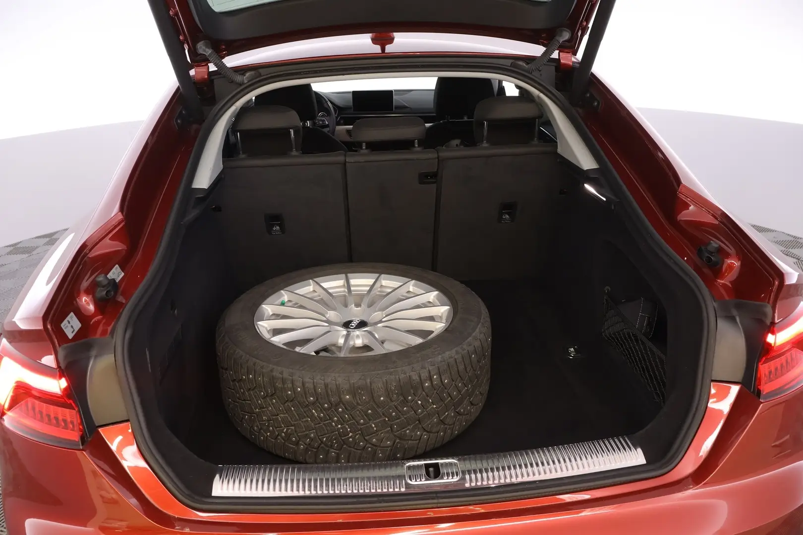 Car Image - 3Gb14petIFK08Fg4BR56h1