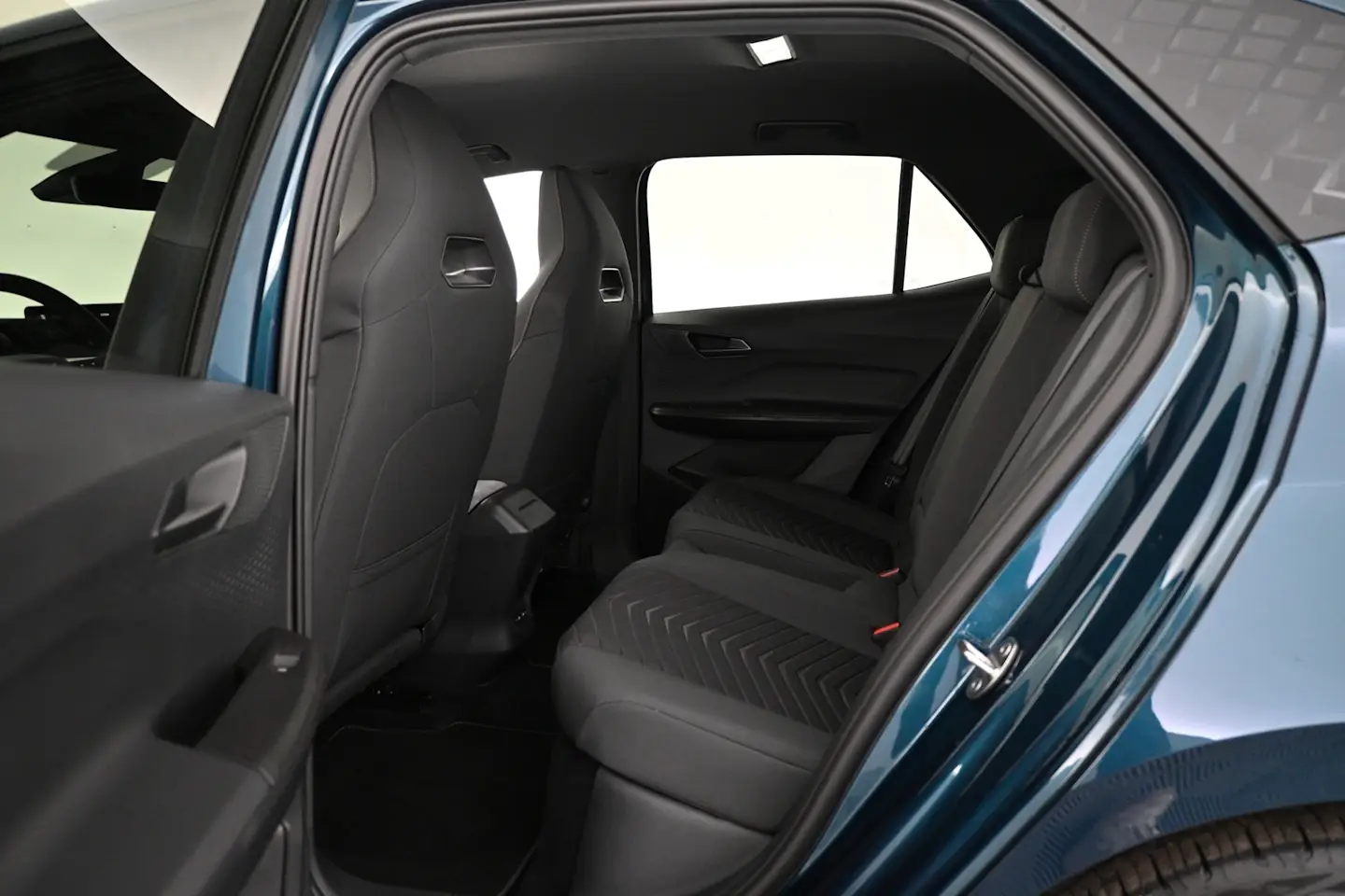 Car Image - 3jz9qf413ByM8iHuADJ7cK