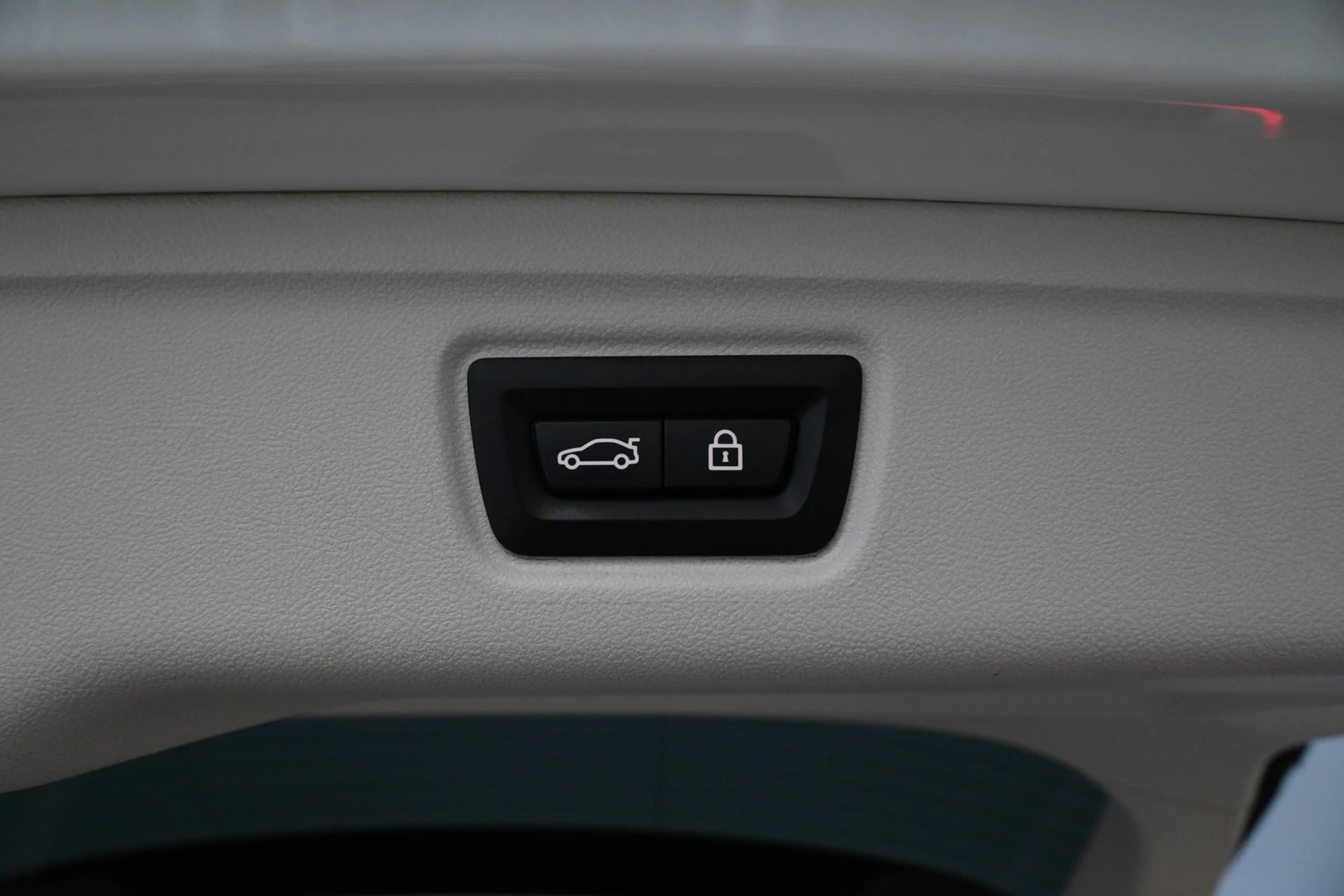 Car Image - 4U20OIdKq4iWmMTbx9bcyM