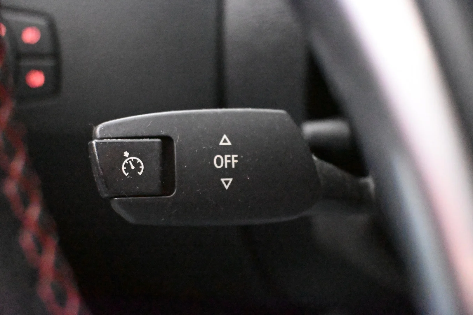 Car Image - xQtD4Z5BuJfAoDk54j3oY