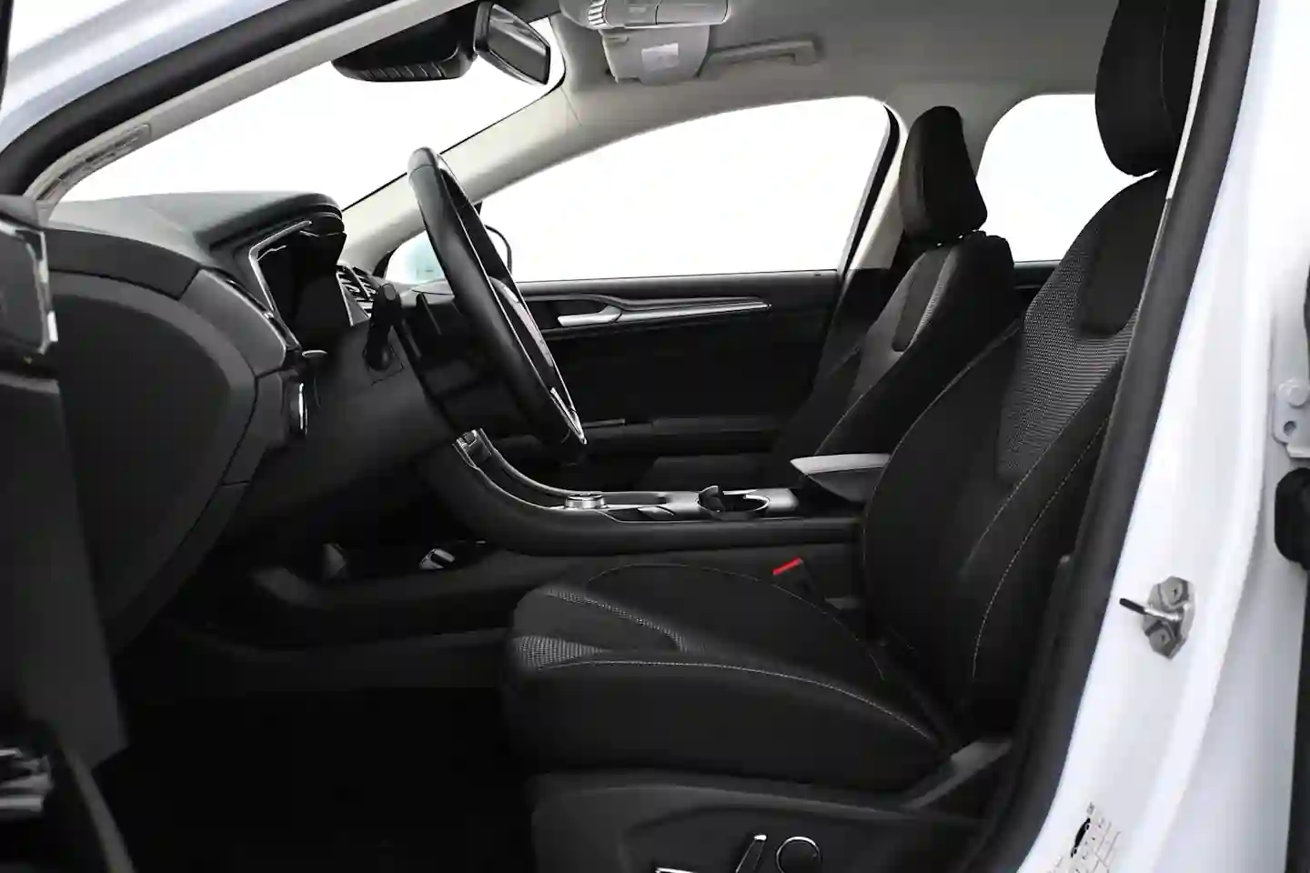 Car Image - 4mucIVrNw41Fgl08nsUWSb