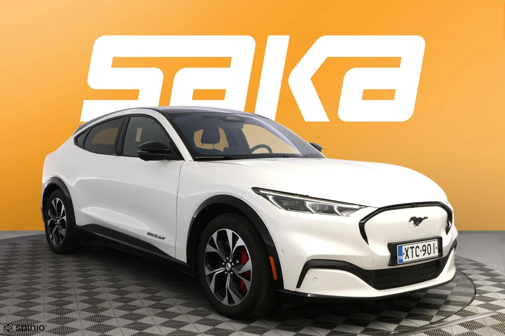 Car Image - 2I2tR4ryqL9iLbxJT3yv1j