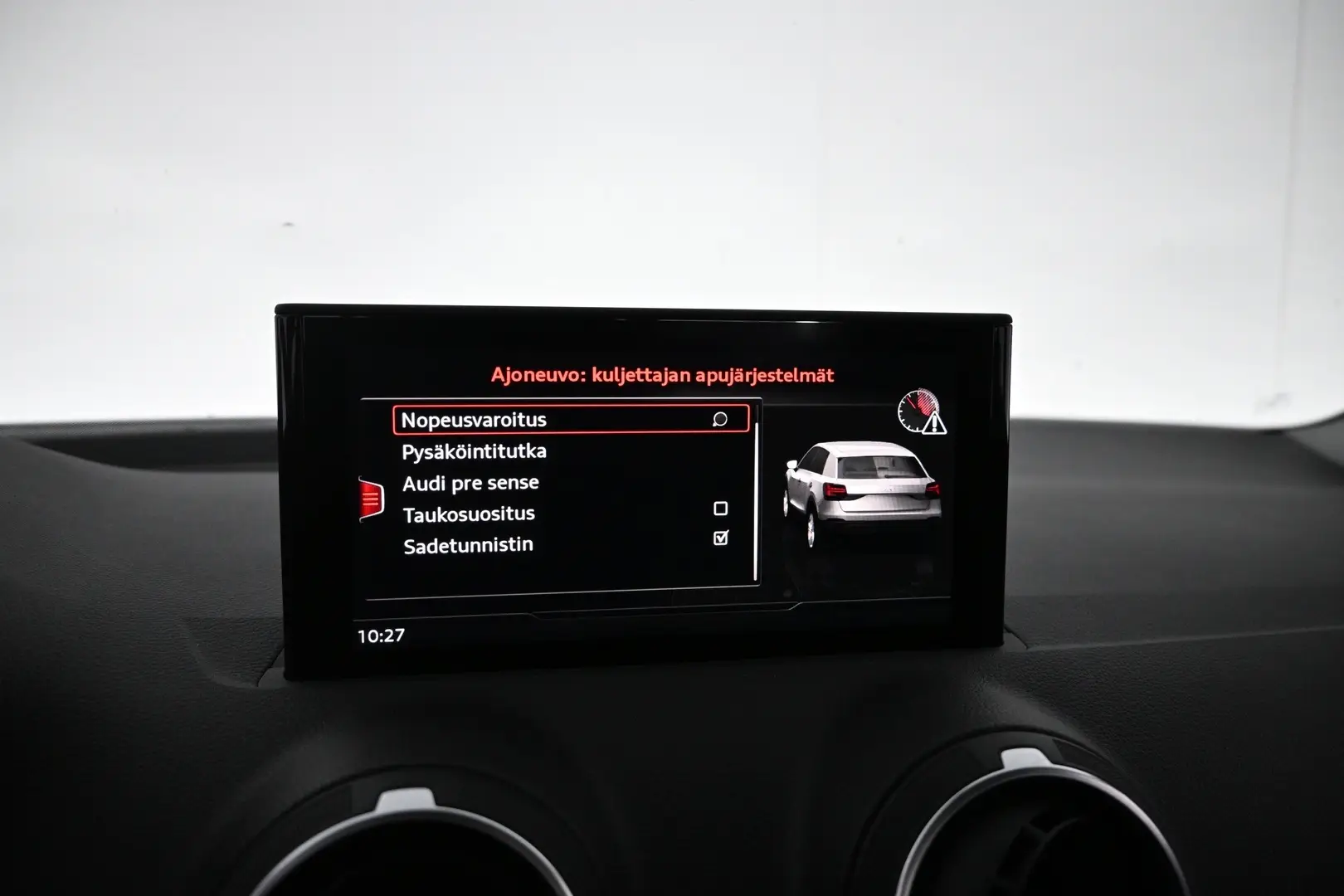Car Image - 5QgoLNcioxKUQHyGHKXy4b