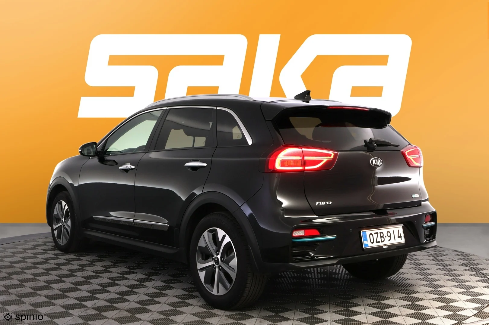 Car Image - 4GsaqIgavuDmRcLiZ9q0RV
