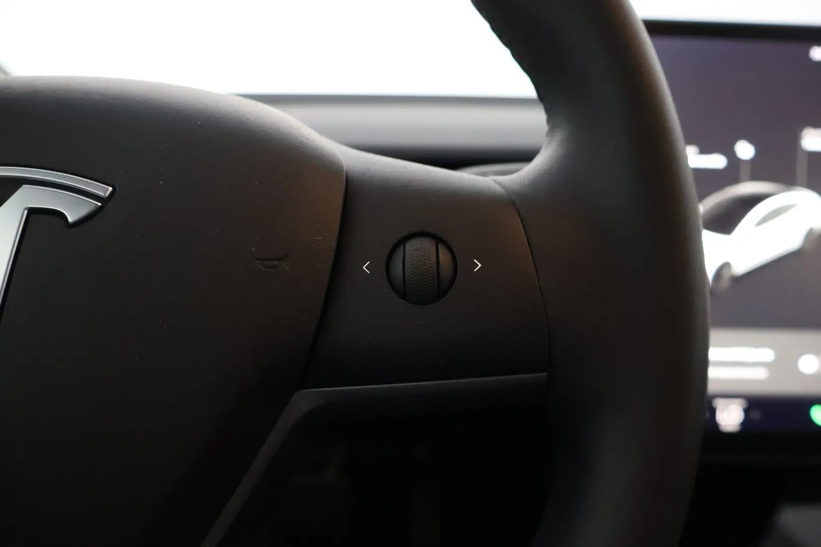 Car Image - 4X7ICr9ZoClmNLr22BkQMS