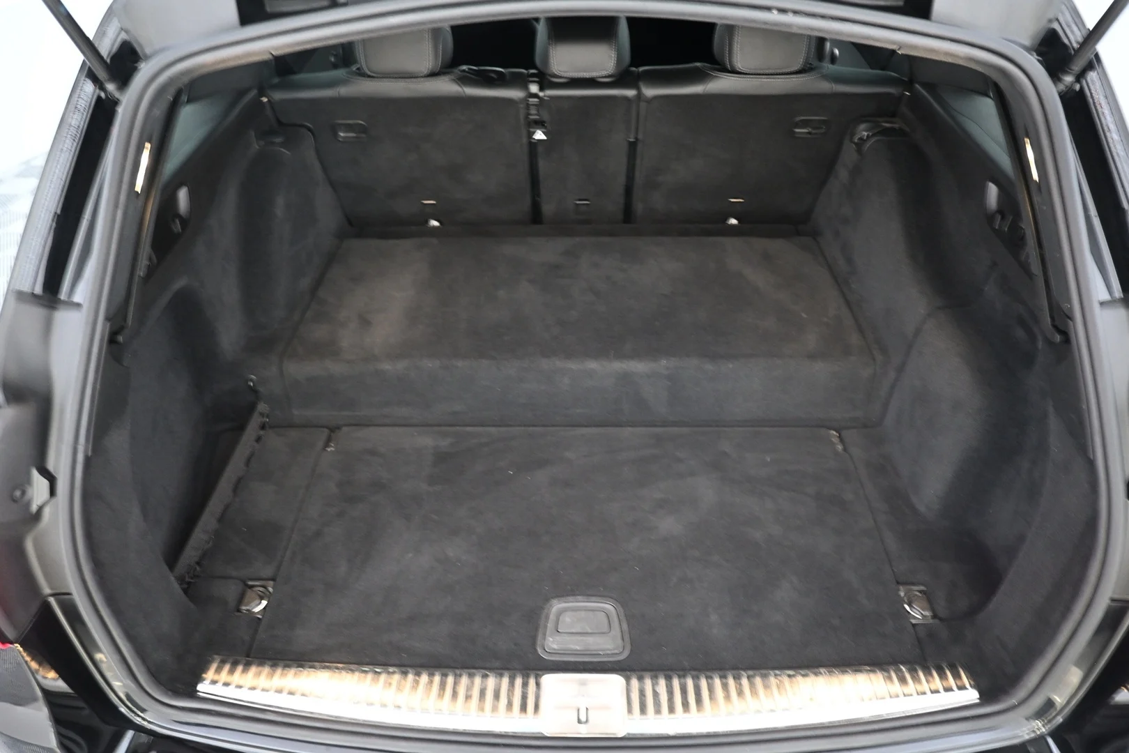 Car Image - 6BZbnXysVoshNtlCAFrgJz