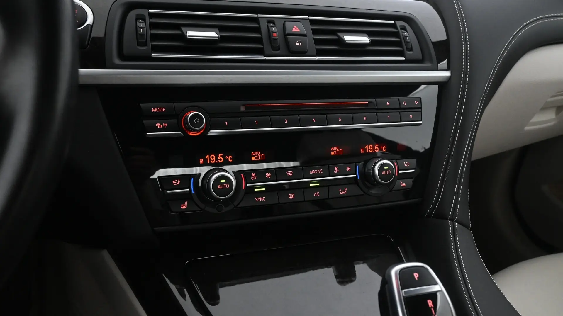 Car Image - 2KxGU6n3yRiYt79PdXljEY