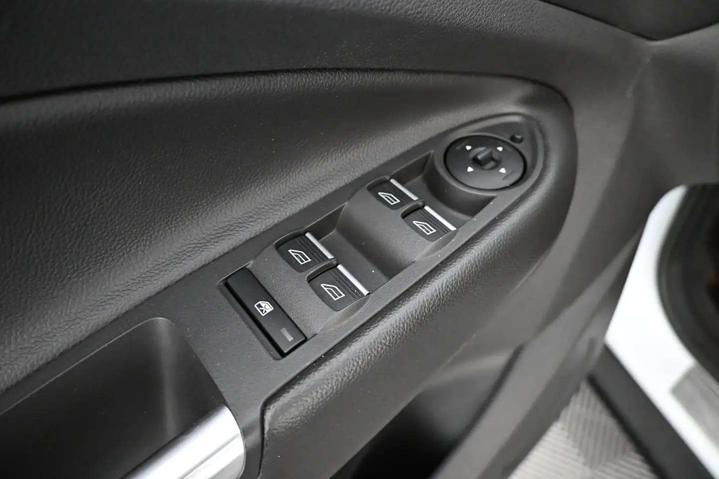 Car Image - 2XCpEgFl4nbEKG7IoPJaGa