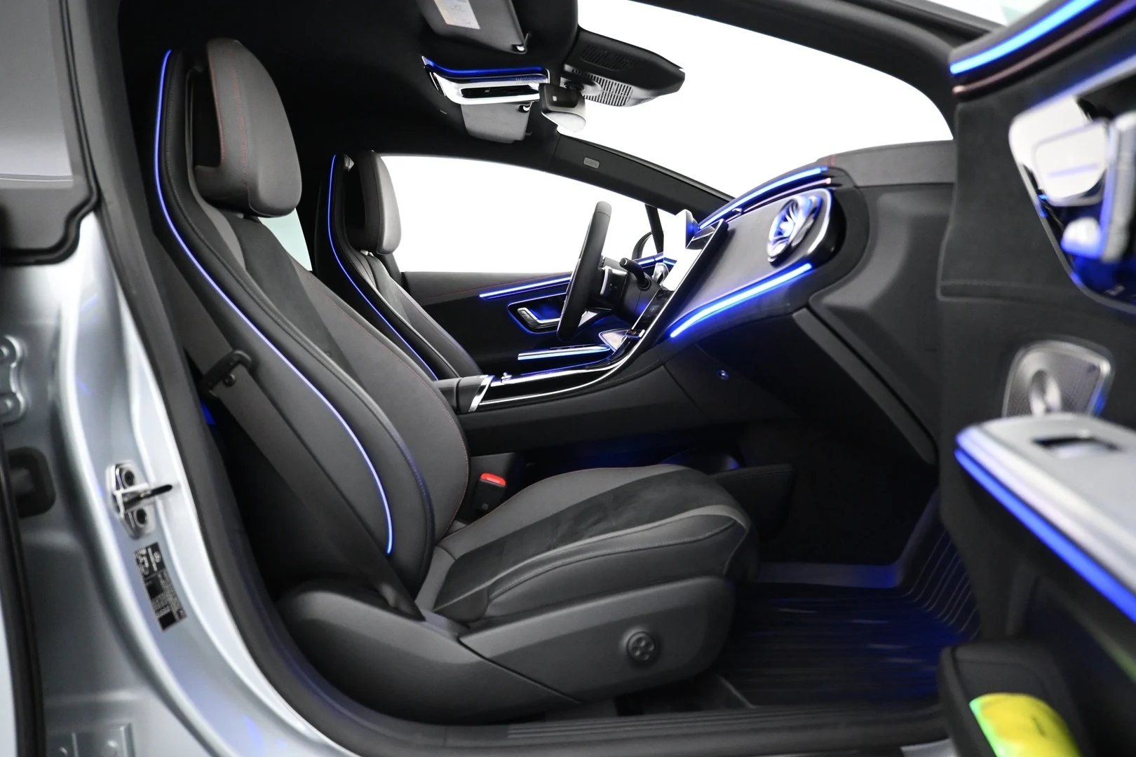 Car Image - 3SRa2Xw2wQAZqDjxbPzNNN