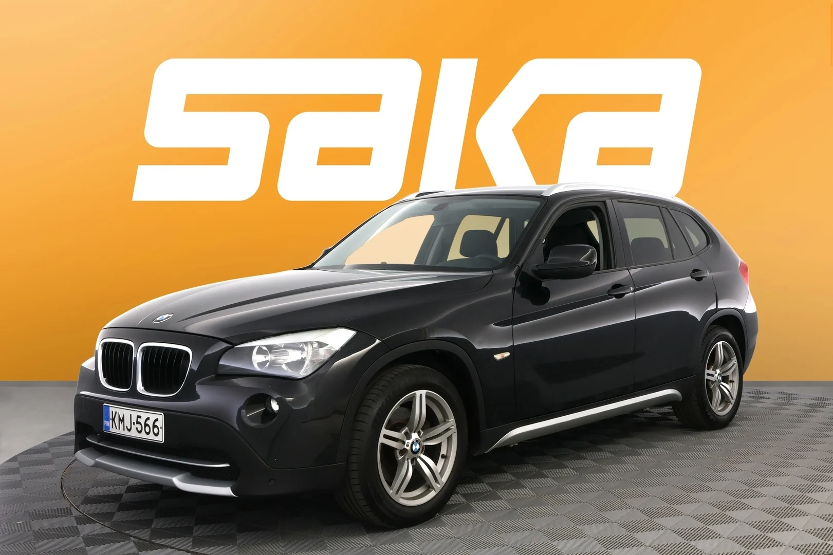 Car Image - 3ndl1inKxhZs8gyd5pNrKy
