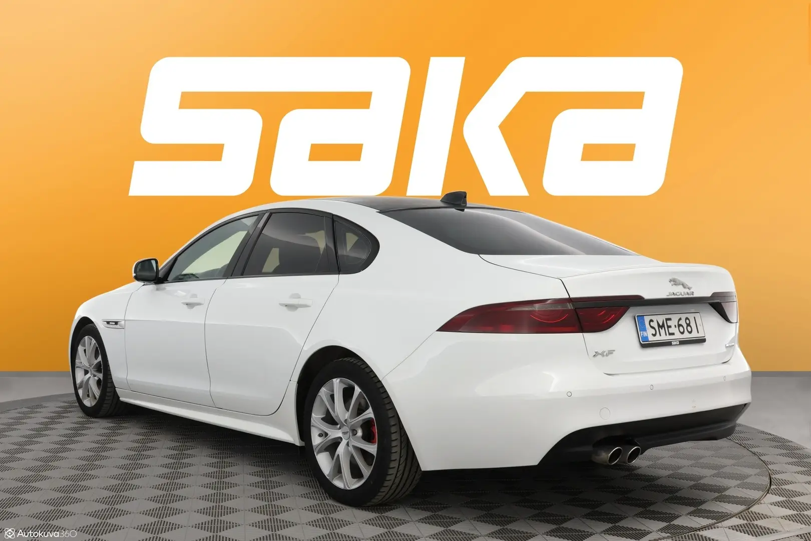 Car Image - zpeCQaUJgUALKnE1hkR5N