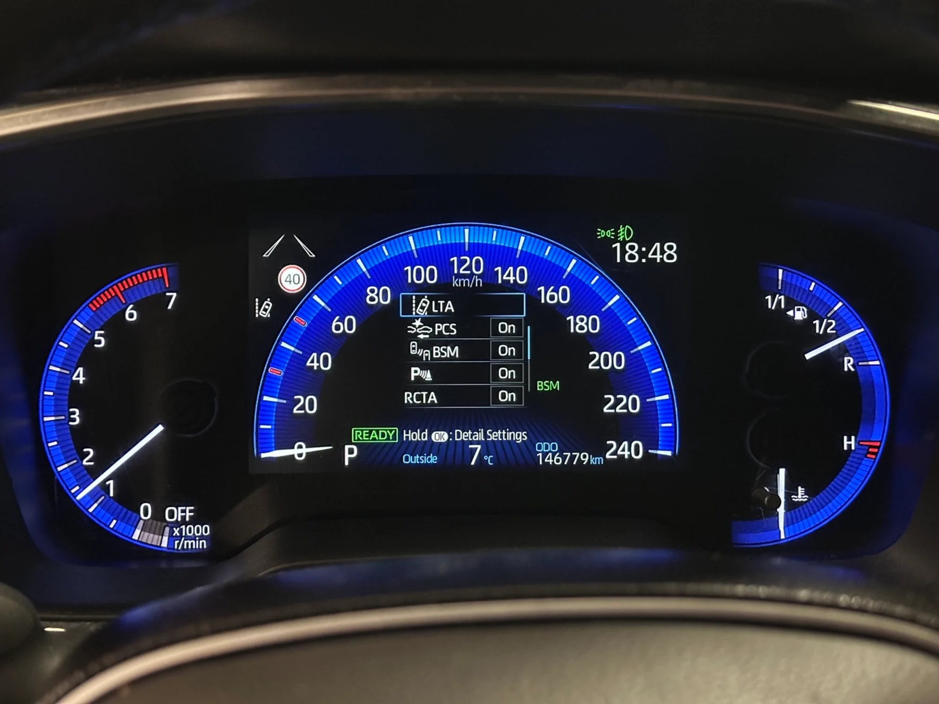 Car Image - 4z0Xkeh7ilHXkwWrixXUxP