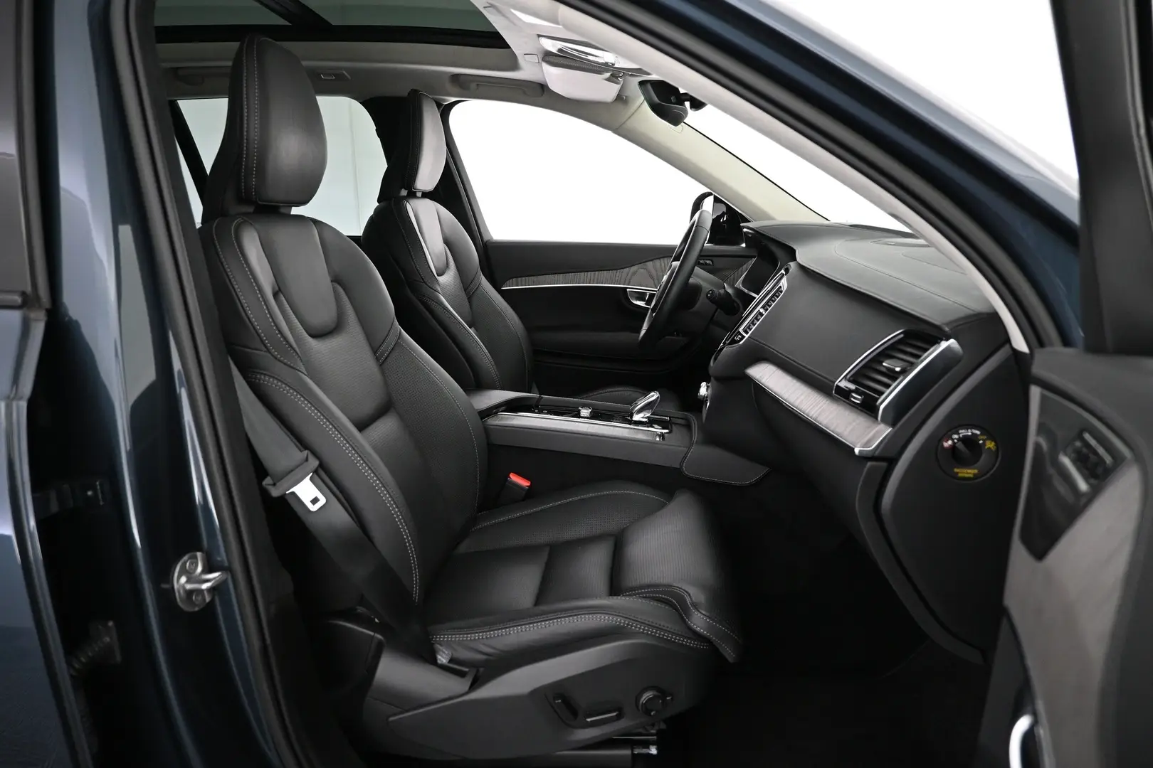 Car Image - 11qN05YjLGWfU9ydBmBJNj