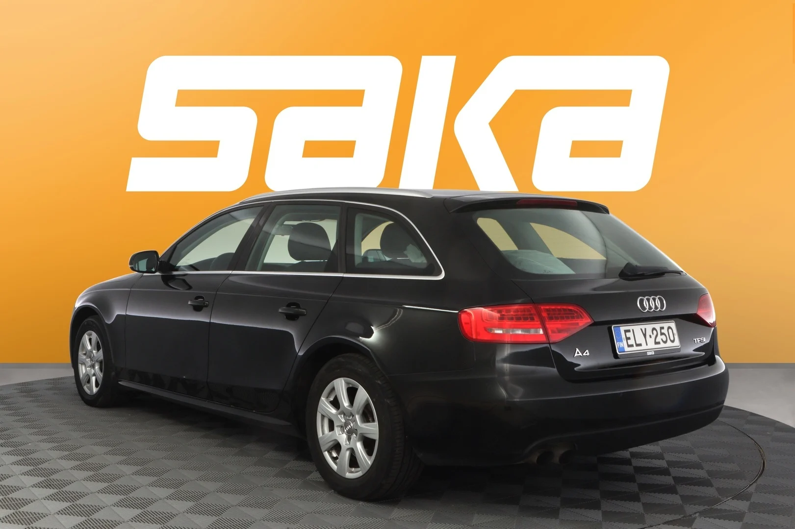 Car Image - 4yAWOpwfoABxyKTb2D34XU