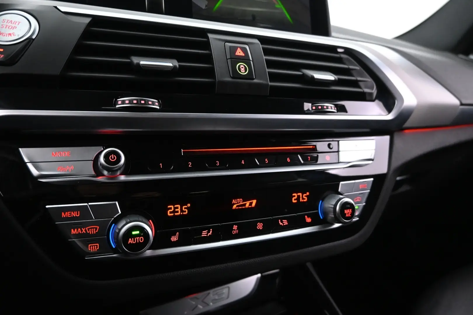 Car Image - 1bSVgjAaV0SG3AE9HwtwJR