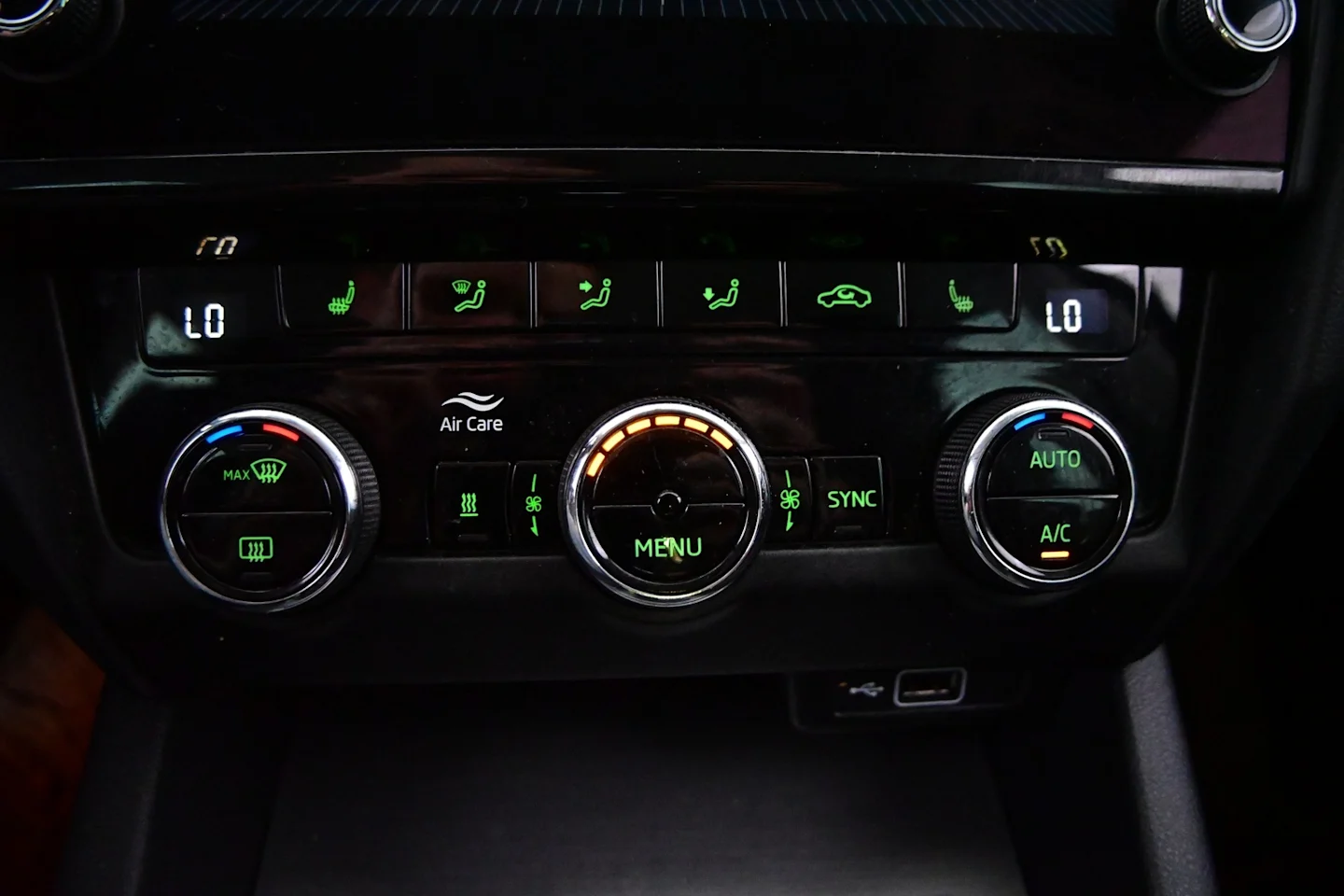 Car Image - sdPKxsGzL9kKH438wTOgi