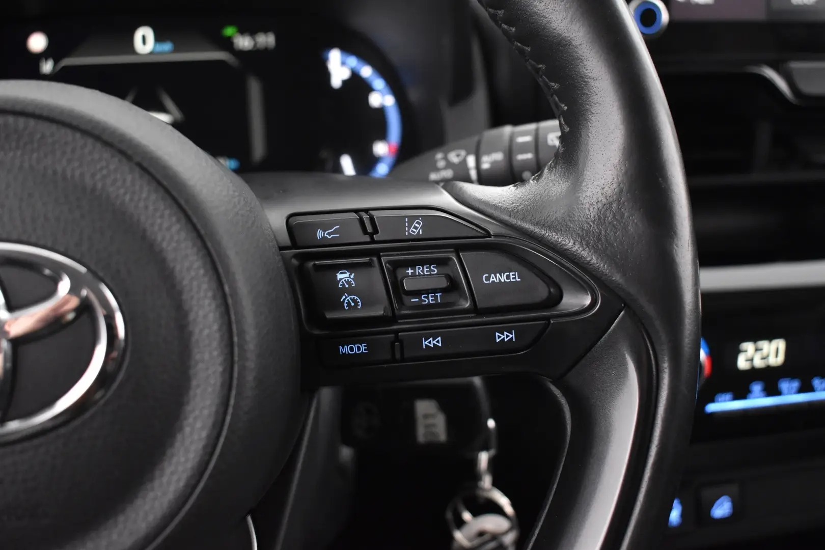 Car Image - 2Kra0h8Cy71aTqLhebFHyX