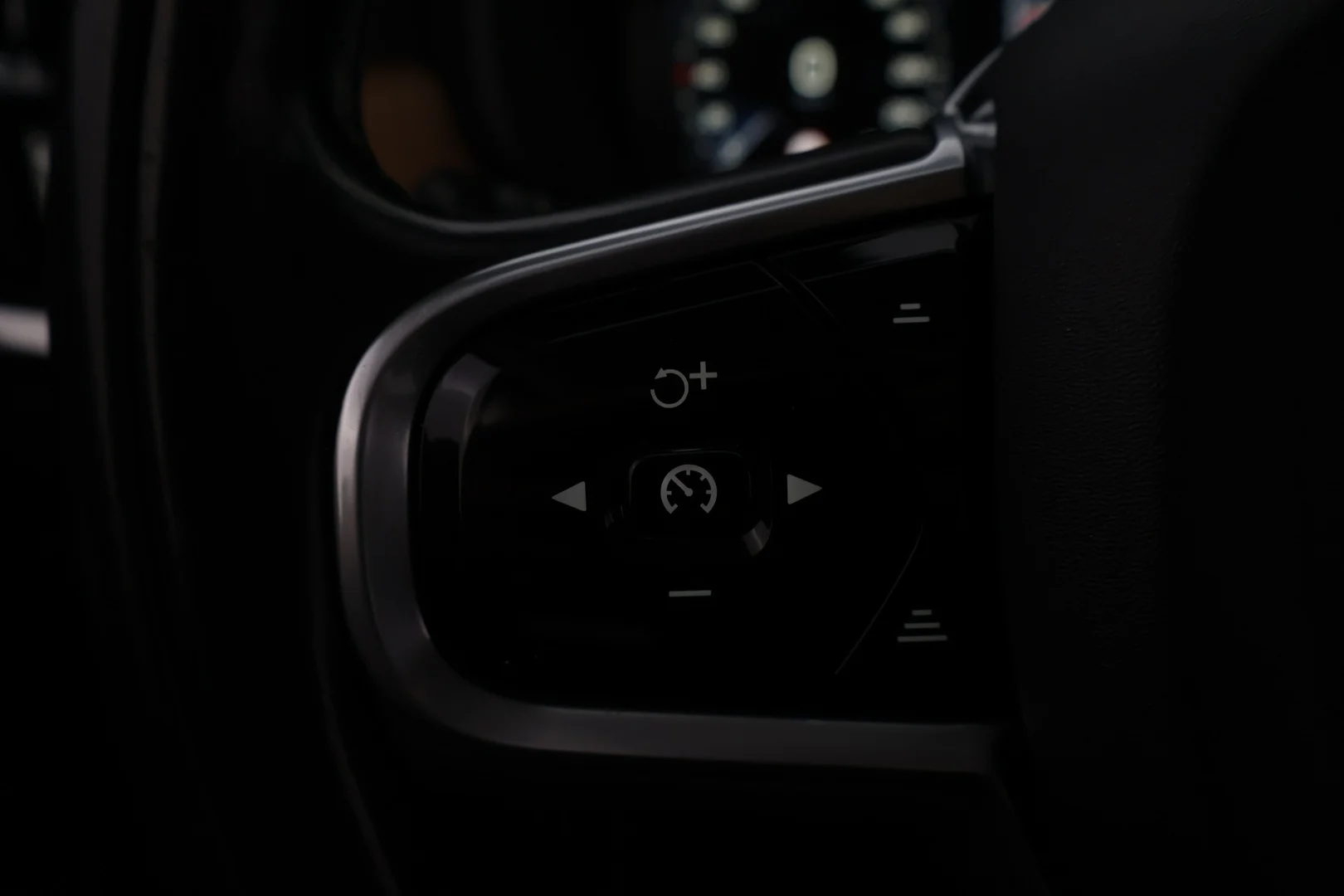 Car Image - 5JHognoPycRy1XNycg9pQQ