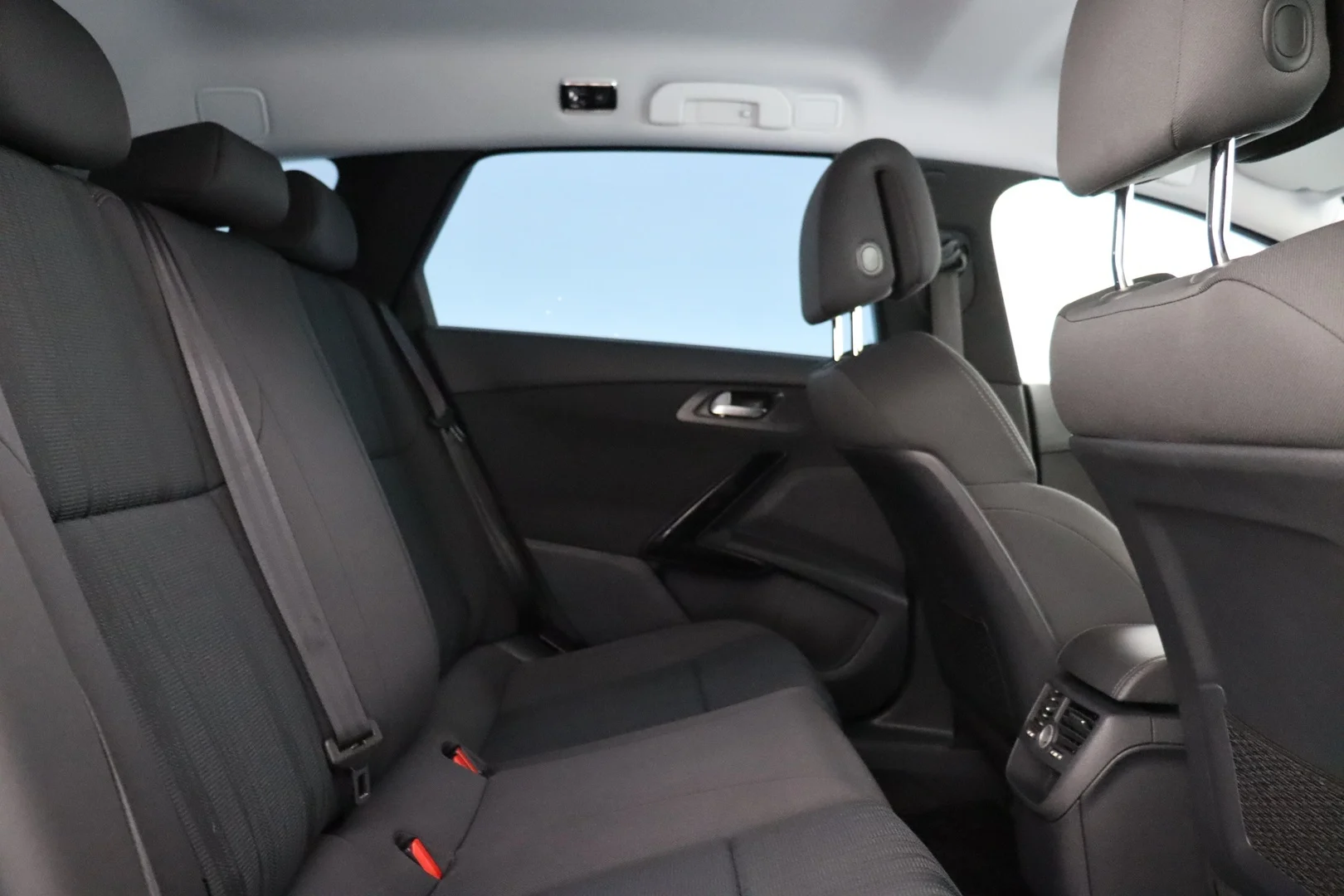 Car Image - 5t3rFjUcWBNxuRC5TX66o4