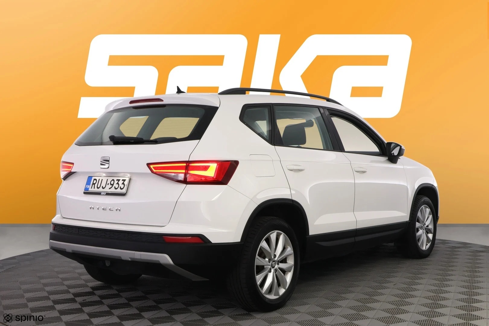 Car Image - 4L42kVXMlqwXO5GJKeHN8j